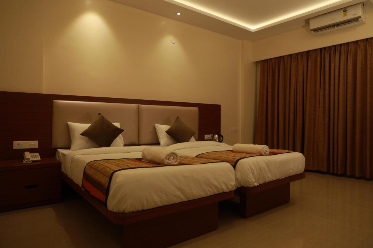 Serenity By Monarch, Baner Pune Méribel Village Екстериор снимка